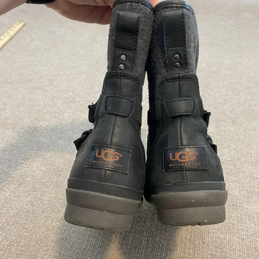 UGG Boots Womens Size 10 Black‎ Leather Shearling Mid Calf Waterproof Zip Buckle